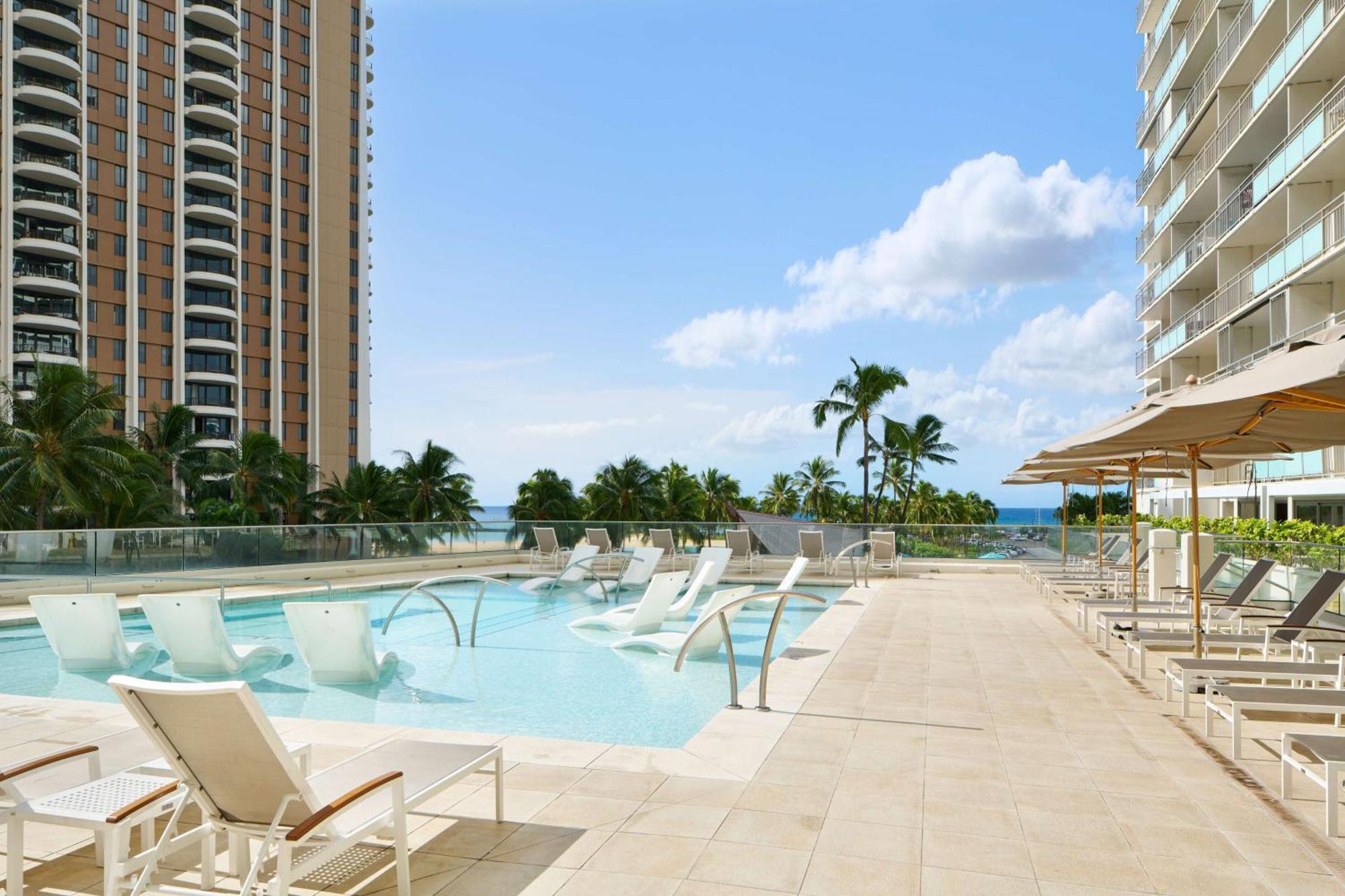 Ilikai & Luxury Aparthotel 3*