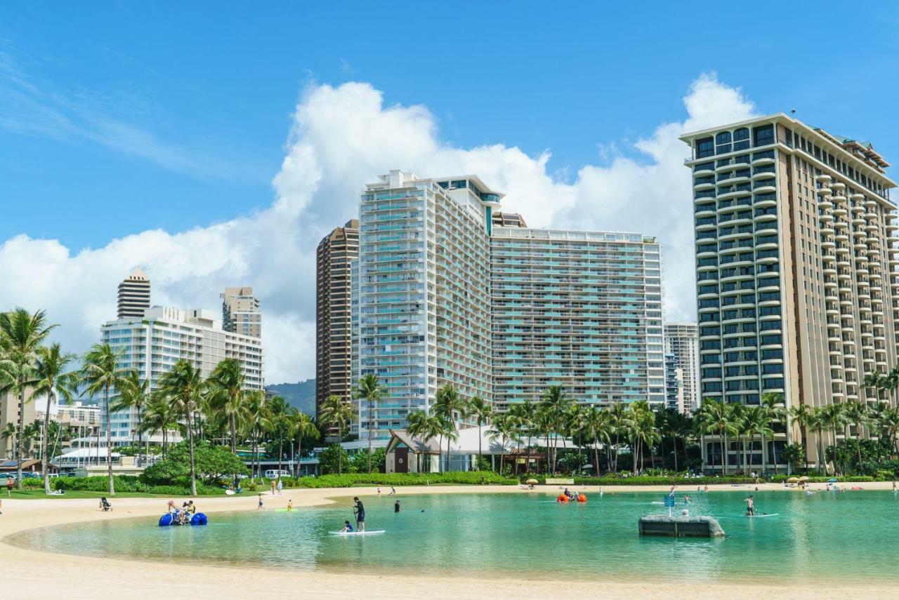 Ilikai & Luxury Honolulu